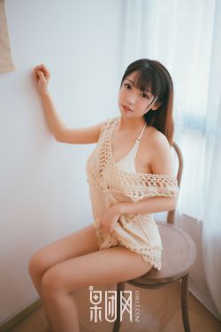 老师的丰满大乳奶水四溅